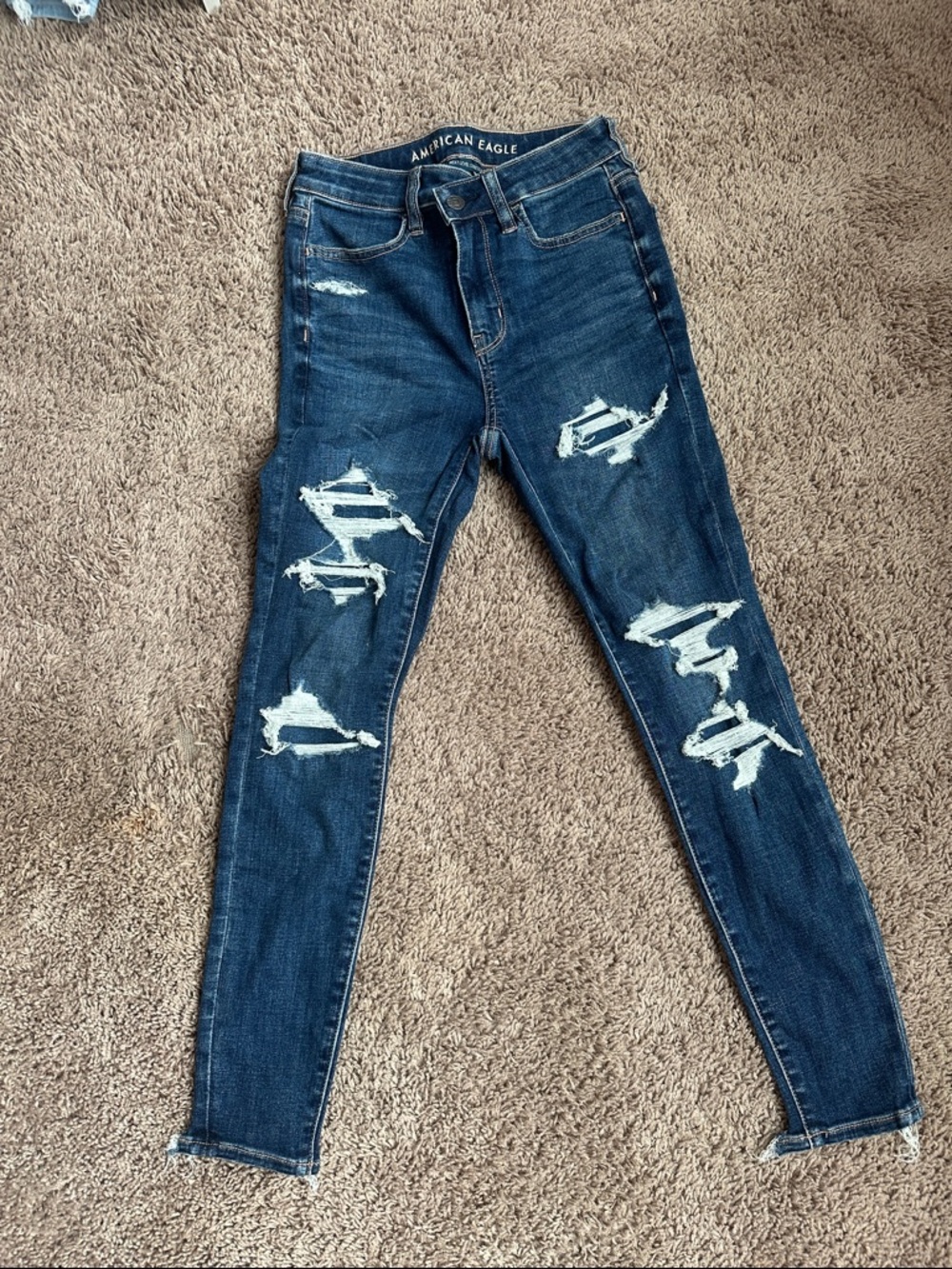 American Eagle Distressed Women’s Skinny Jeans Next Level Stretch: 2 Short